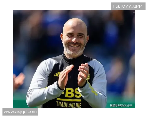 足球球星高考经历揭秘 从绿茵场到考场的成长之路