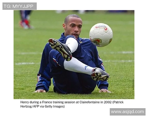 法国足球历史传奇球星回顾 从齐达内到姆巴佩的辉煌征程 法国足球历史传奇球星回顾 从齐达内到姆巴佩的辉煌征程