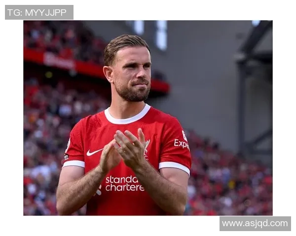 聚焦足坛魅力单身球星他们的赛场风采与场外生活揭秘 聚焦足坛魅力单身球星他们的赛场风采与场外生活揭秘